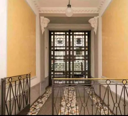Unique Suite Design Milan Center *