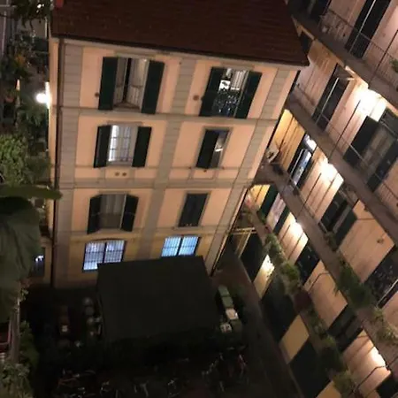 Unique In Center Milán