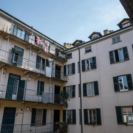 Unique In Center Apartment